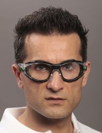 Schutzbrille CARINA KLEIN DESIGN™ 12710 farblos trendy Schutzbrille mit Zusatzschutz gegen reflektierendes Licht und Partikeln  Schutzbrille CARINA KLEIN DESIGN™ 12710 farblos trendy Schutzbrille mit Zusatzschutz gegen reflektierendes Licht und Partikeln