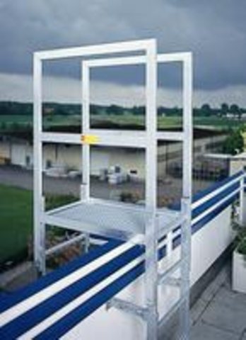 Attika-Überstieg Alu-blank Länge ca. m 0,96 m  Attika-Überstieg Alu-blank Länge ca. m 0,96 m