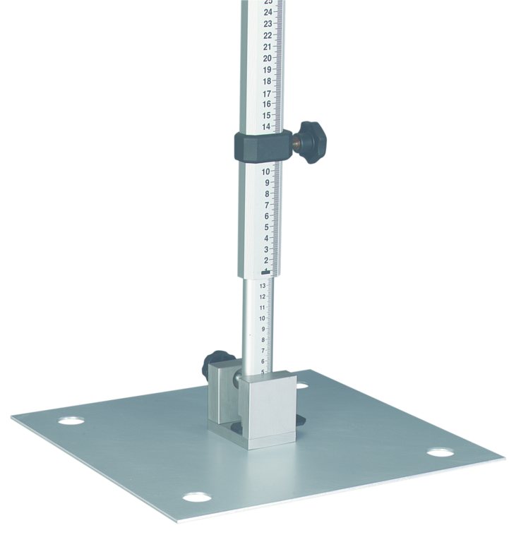 Betonierplatte 300 x 300 mm für VL+ VN Latten Betonierplatte 300 x 300 mm für VL+ VN Latten